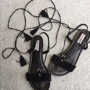 Steve Madden Black Strap Up Sandals